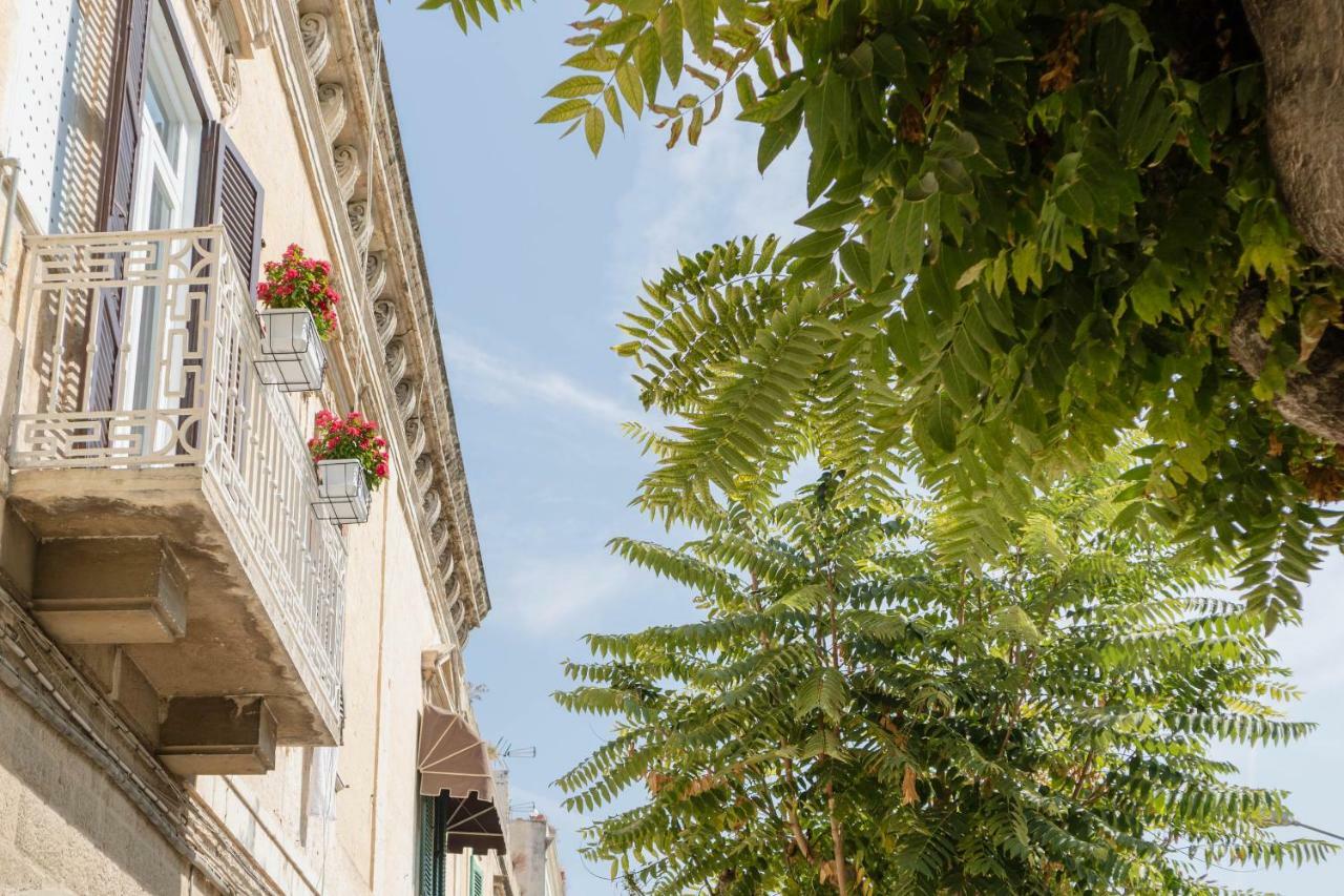 تراني Affittacamere La Cattedrale Sul Mare المظهر الخارجي الصورة