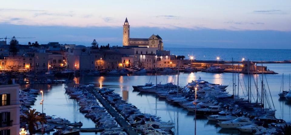 تراني Affittacamere La Cattedrale Sul Mare المظهر الخارجي الصورة